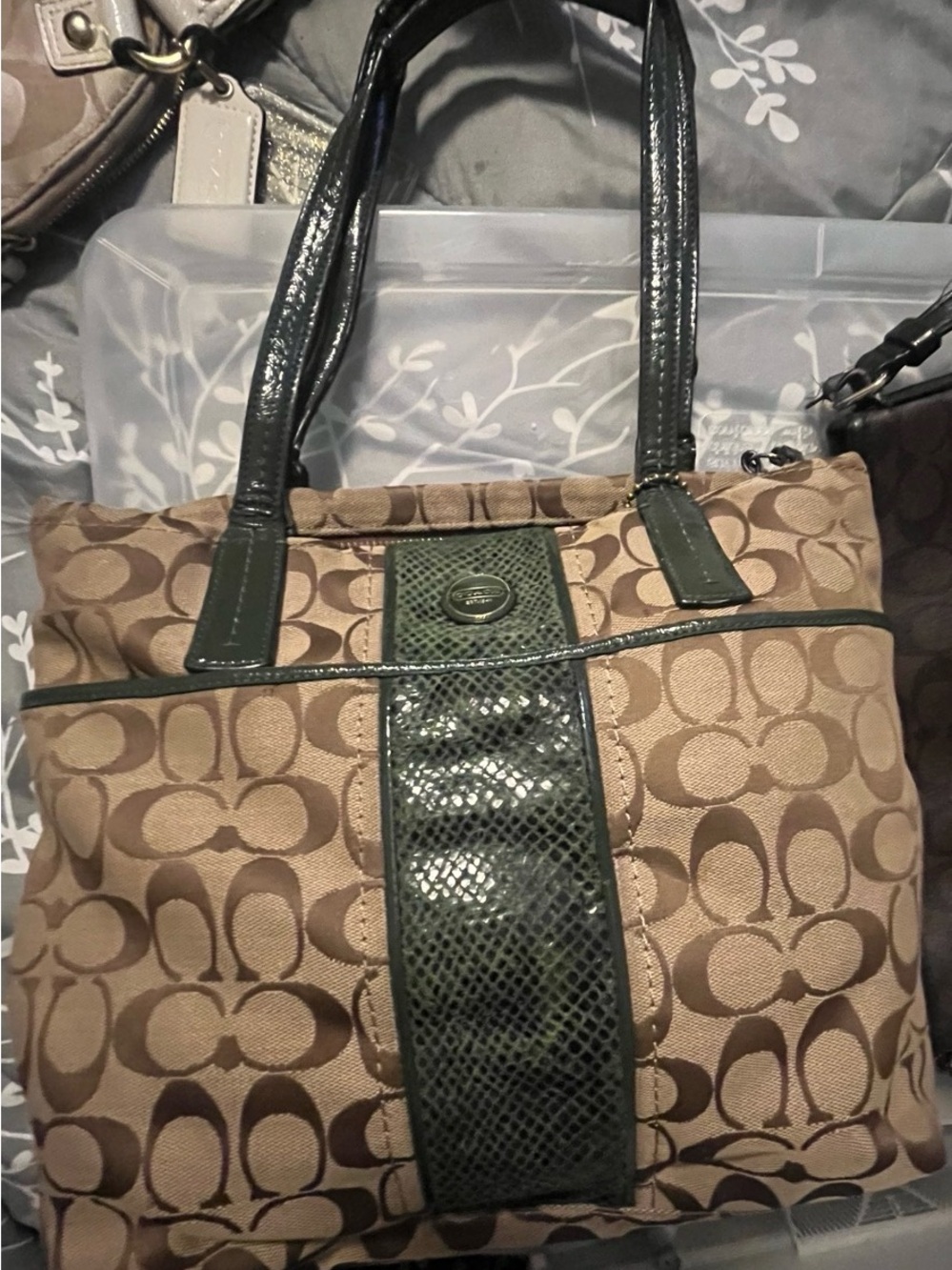 Coach Signature Canvas Shoulder Bag with Green Snake Skin Trim leather - Picture 10 of 10